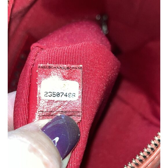 CHANEL Gabrielle Small Hobo Crossbody Bag Red Aged Calfskin Quilted Leather - Picture 12 of 16